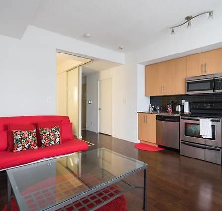 Stylish & Central Condo 1 Min From Union Station!! Toronto Exterior photo